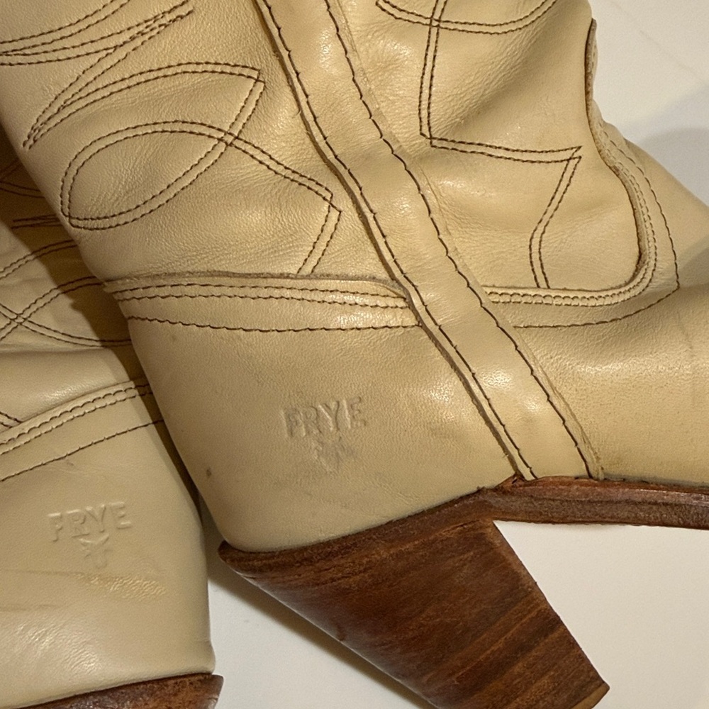 Frye Boots Women’s Cream Leather Mid Calf Western Boho Vintage Boots Sz 5 1/2 - Picture 2 of 13